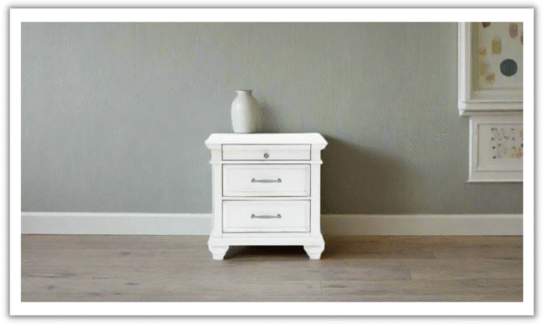 Kanwyn Nightstand
