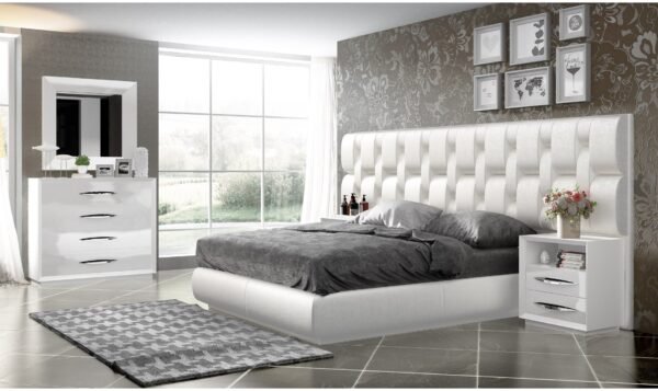 ESF Furniture Carmen Rectangle Mirror in High Gloss White Frame Finish